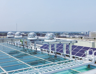 太陽光自動追尾採光装置と太陽光発電