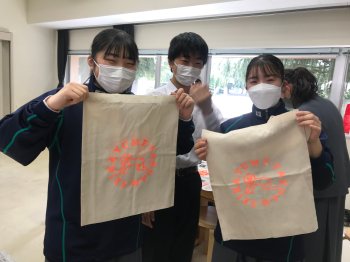 蛍光オレンジで印刷したトートバッグ完成