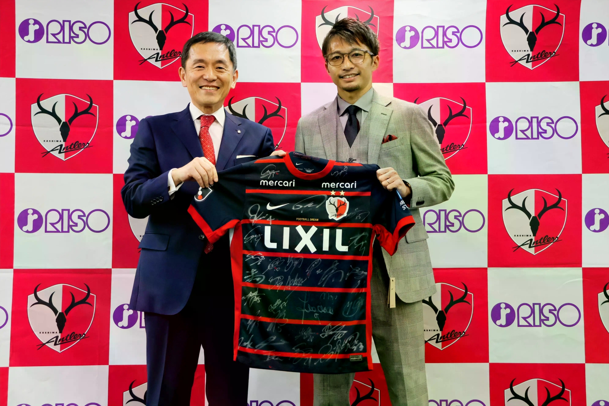 �č�x�I����S�I��̃T�C�����胆�j�t�H�[���̑���